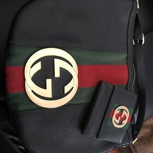 Authentic Gucci purse with matching wallet